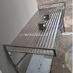Giá kệ úp cốc inox quán trà sữa