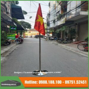 Cột cờ inox tháo lắp - Cao 2,5m
