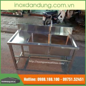 Chậu rửa công nghiệp inox 2 hố có bàn
