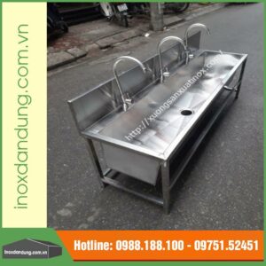 Chậu rửa inox trường tiểu học