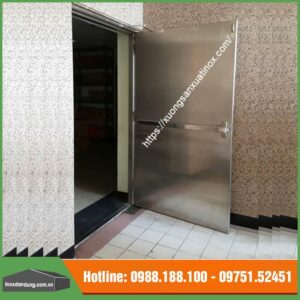 Cửa chống cháy inox chung cư loai 1 cánh