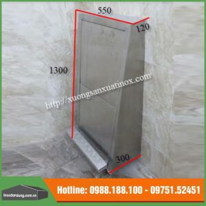 Cửa rác inox đạp chân