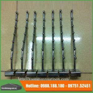 Móc shop bán quần áo inox
