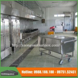 Nhà bếp inox trường học