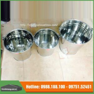 Xô inox đượng nước