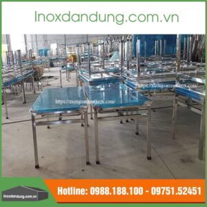 Xưởng sản xuất bàn nghế inox