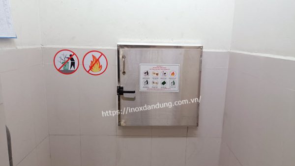 Cua ngan mui nha rac chung cu dat tieu chuan hinh anh | Inox dân dụng Toán Huệ