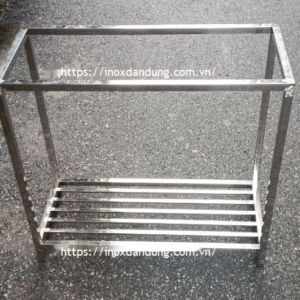 Kệ inox để mặt đá