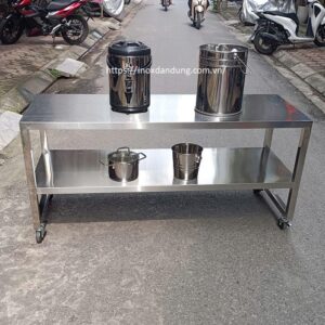 Kệ inox ra đồ nhà bếp có bánh xe