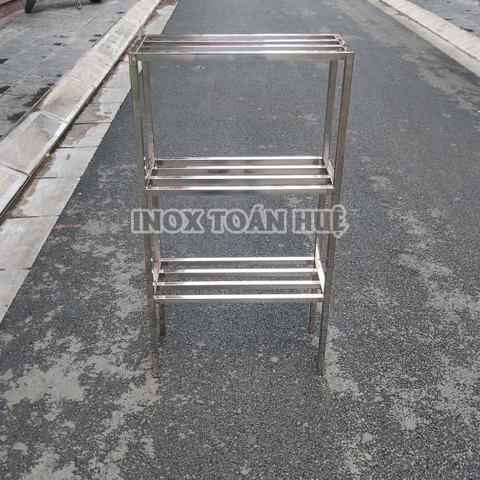Mặt trước của Kệ để bể cá cảnh inox làm theo yêu cầu