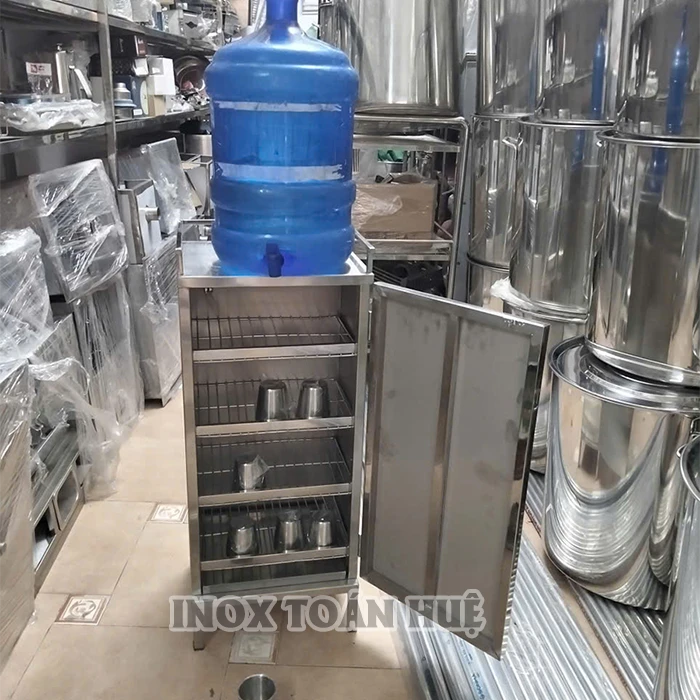 Cánh cửa tủ đựng cốc uống nước inox 304