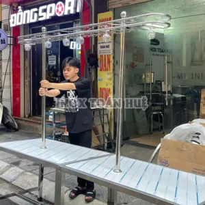 Giá treo ly inox cho quầy bar 8 Gia treo ly inox gia re | Inox dân dụng Toán Huệ