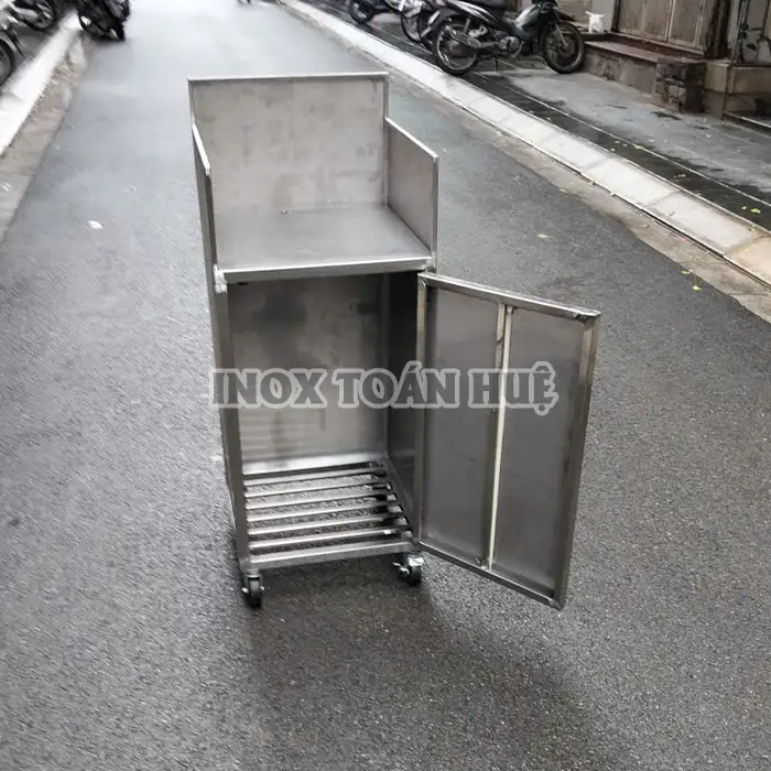 Mặt trước của tủ bếp inox 1 cánh mở