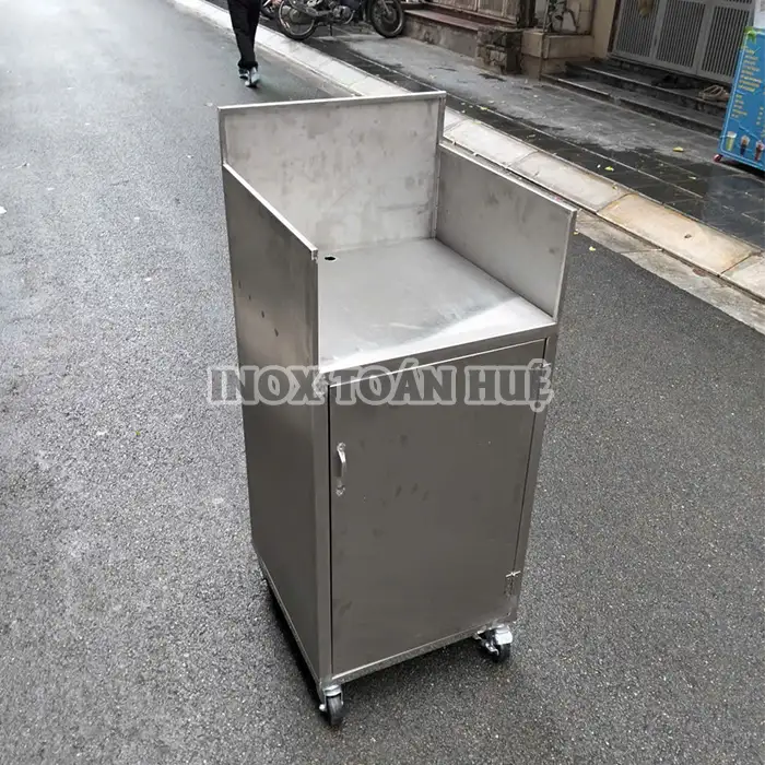 Mặt trước của tủ bếp inox 1 cánh