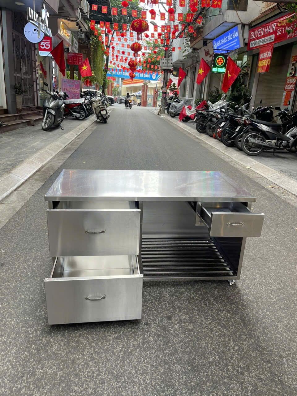 Tủ bàn inox có ngăn kéo 4 tu ban | Inox dân dụng Toán Huệ