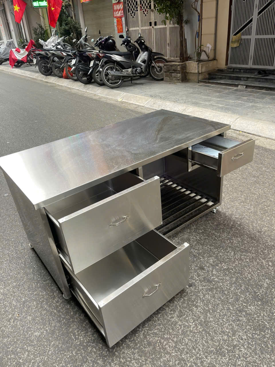 Tủ bàn inox có ngăn kéo 6 tu ban | Inox dân dụng Toán Huệ