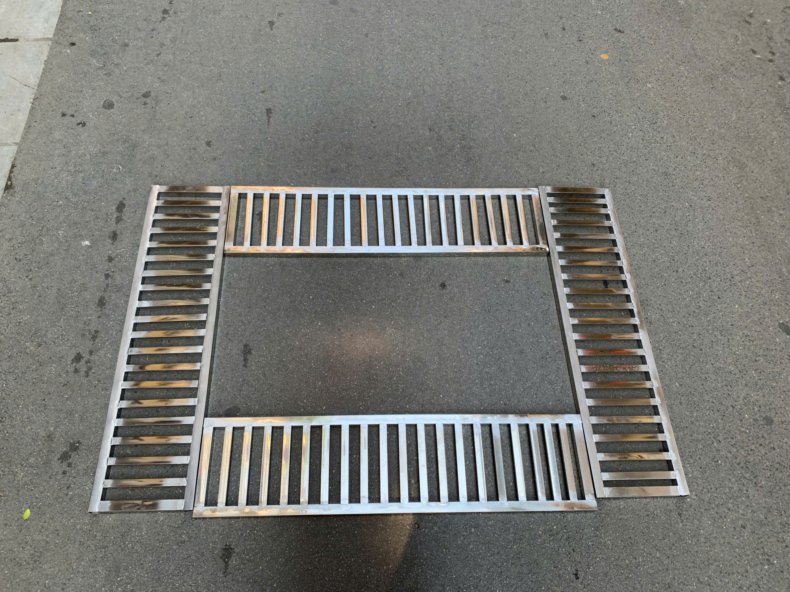 Vỉ thoát sàn inox máng dài 2 thoatsaninox3 scaled | Inox dân dụng Toán Huệ